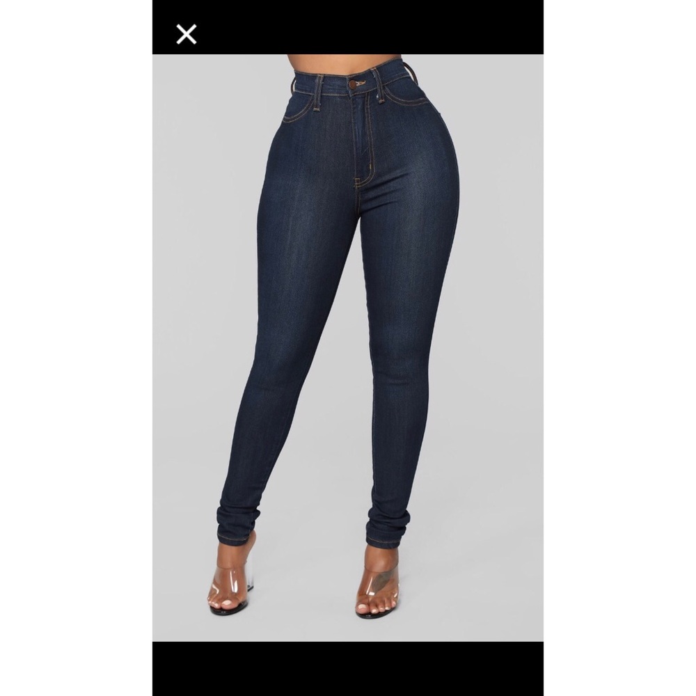 Fashion Nova classic high waist jeans size 0